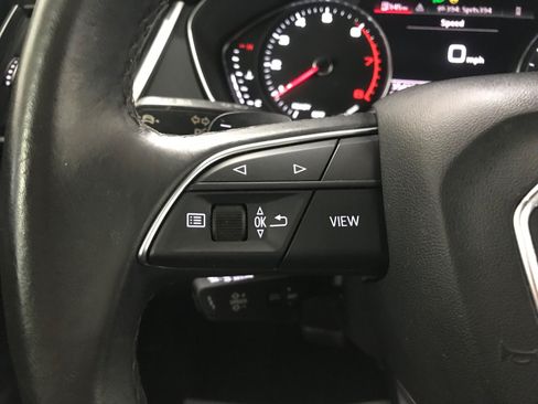 Used 2023 Audi Q5 2.0T Premium w/ Convenience Package AWD/4WD image 22
