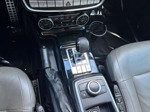 Used 2015 Mercedes-Benz G 550 image 27