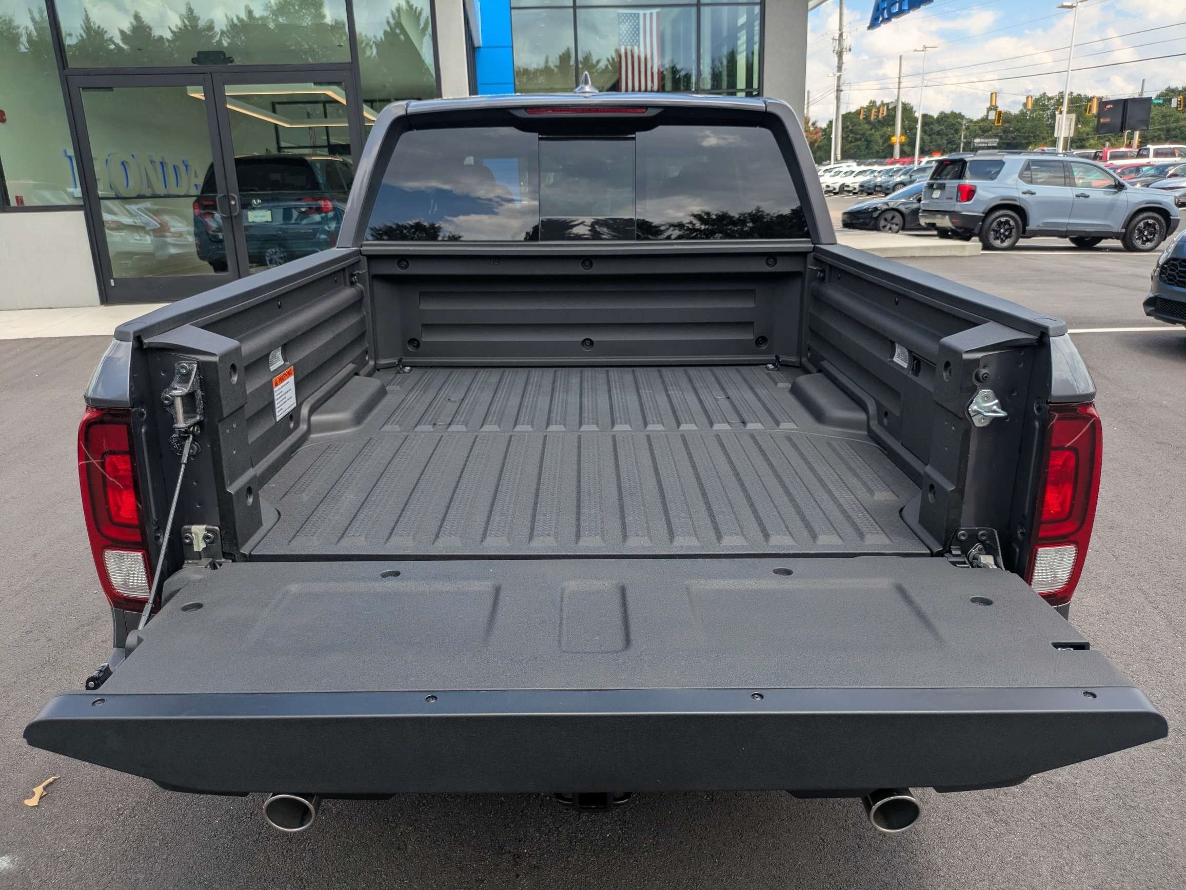 New 2026 Honda Ridgeline RTL image 18