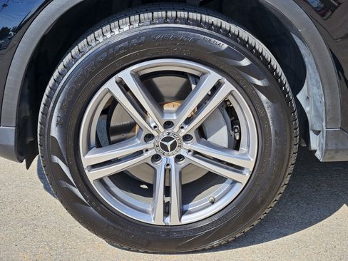 Certified 2022 Mercedes-Benz GLC 300 4MATIC image 12