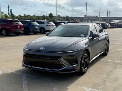 Used 2024 Hyundai Sonata SEL w/ Convenience Package