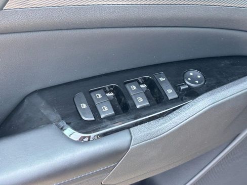 Used 2025 Kia Sportage SX Prestige AWD/4WD image 17