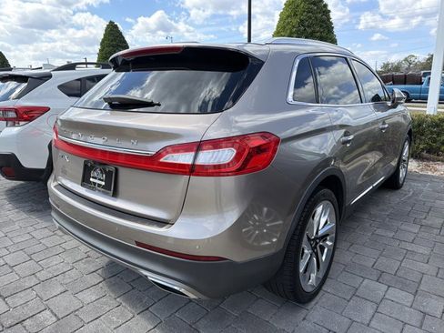 Used 2018 Lincoln MKX Reserve image 2