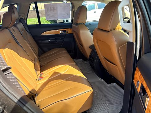 Used 2011 Lincoln MKX AWD w/ 102A Rapid Spec Order Code image 18