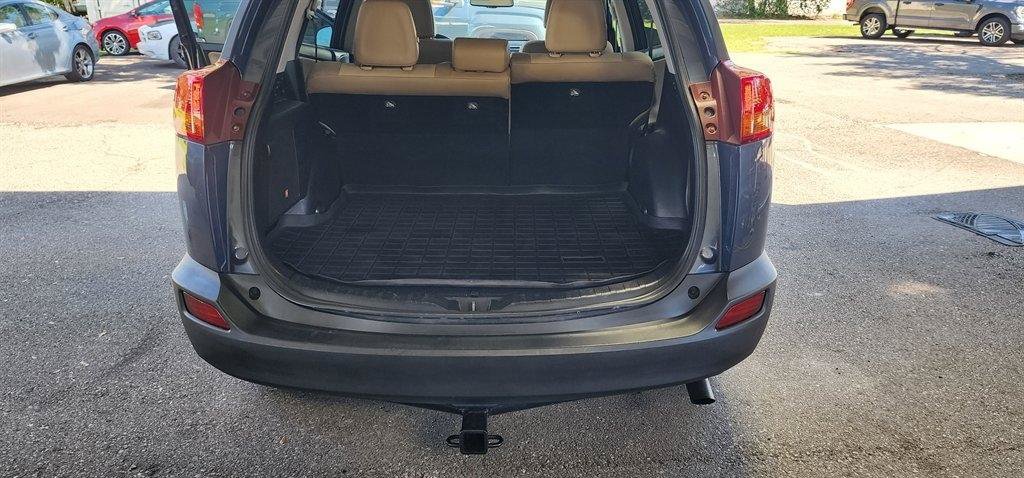 Used 2014 Toyota RAV4 Limited w/ Technology Package FWD image 34