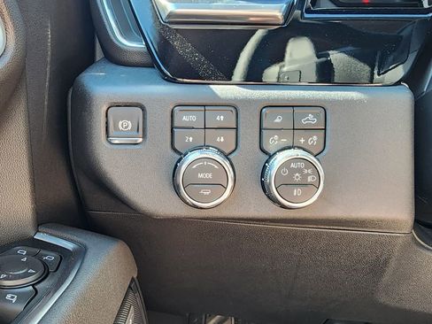 New 2026 GMC Sierra 1500 SLT w/ SLT Convenience Package AWD/4WD image 19