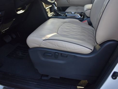 Used 2023 Nissan Armada Platinum w/ Captain's Chairs Package image 8