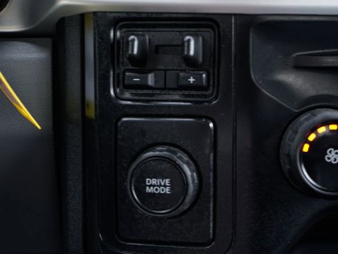 Used 2024 Ford F250 XL w/ XL Chrome Package image 33