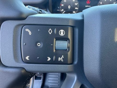 New 2026 Land Rover Defender 110 S AWD/4WD image 22