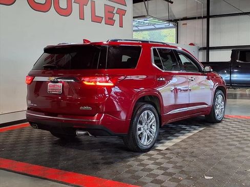 Used 2021 Chevrolet Traverse High Country AWD/4WD image 8