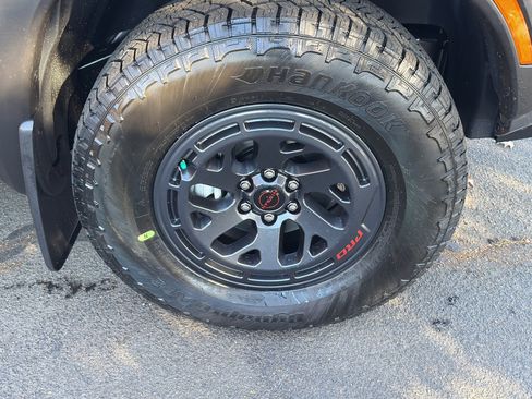 New 2026 Nissan Frontier PRO-4X w/ Pro Premium Package image 9