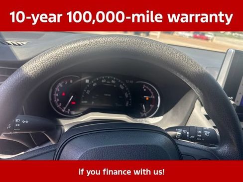 Used 2024 Toyota RAV4 XLE w/ Convenience Package FWD image 30