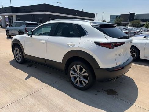 Used 2025 MAZDA CX-30 AWD 2.5 S w/ Preferred Package image 3