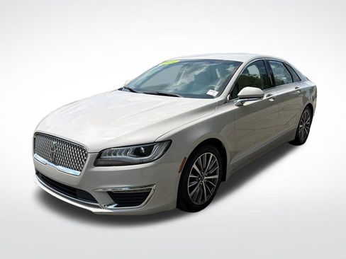 Used 2019 Lincoln MKZ Reserve FWD image 8