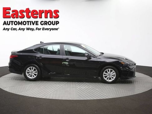Used 2025 Toyota Camry LE FWD image 44