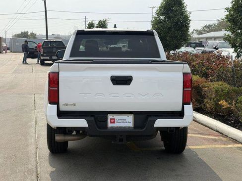 Certified 2025 Toyota Tacoma SR5 image 6