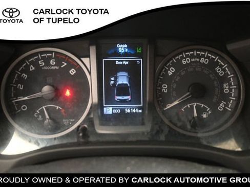 Used 2023 Toyota Tacoma TRD Off-Road AWD/4WD image 25