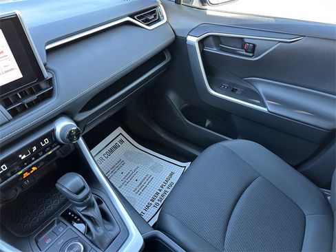 Used 2024 Toyota RAV4 LE image 28