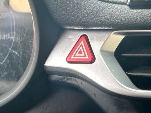 Used 2025 Toyota Sienna Platinum AWD/4WD image 56