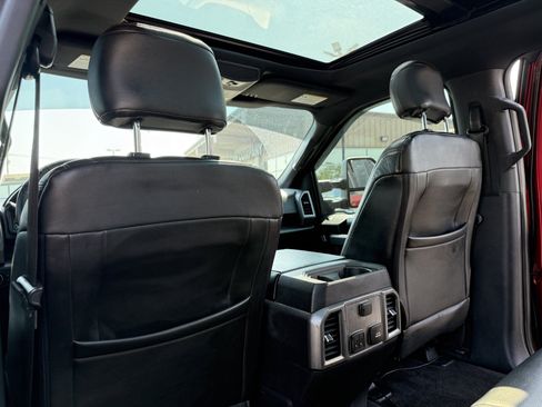 Used 2017 Ford F150 XLT w/ Equipment Group 302A Luxury AWD/4WD image 33