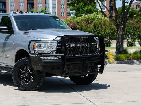 Used 2019 RAM 2500 Tradesman AWD/4WD image 3
