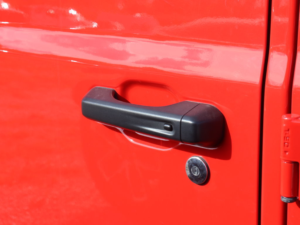 Used 2024 Jeep Wrangler Unlimited AWD/4WD image 24