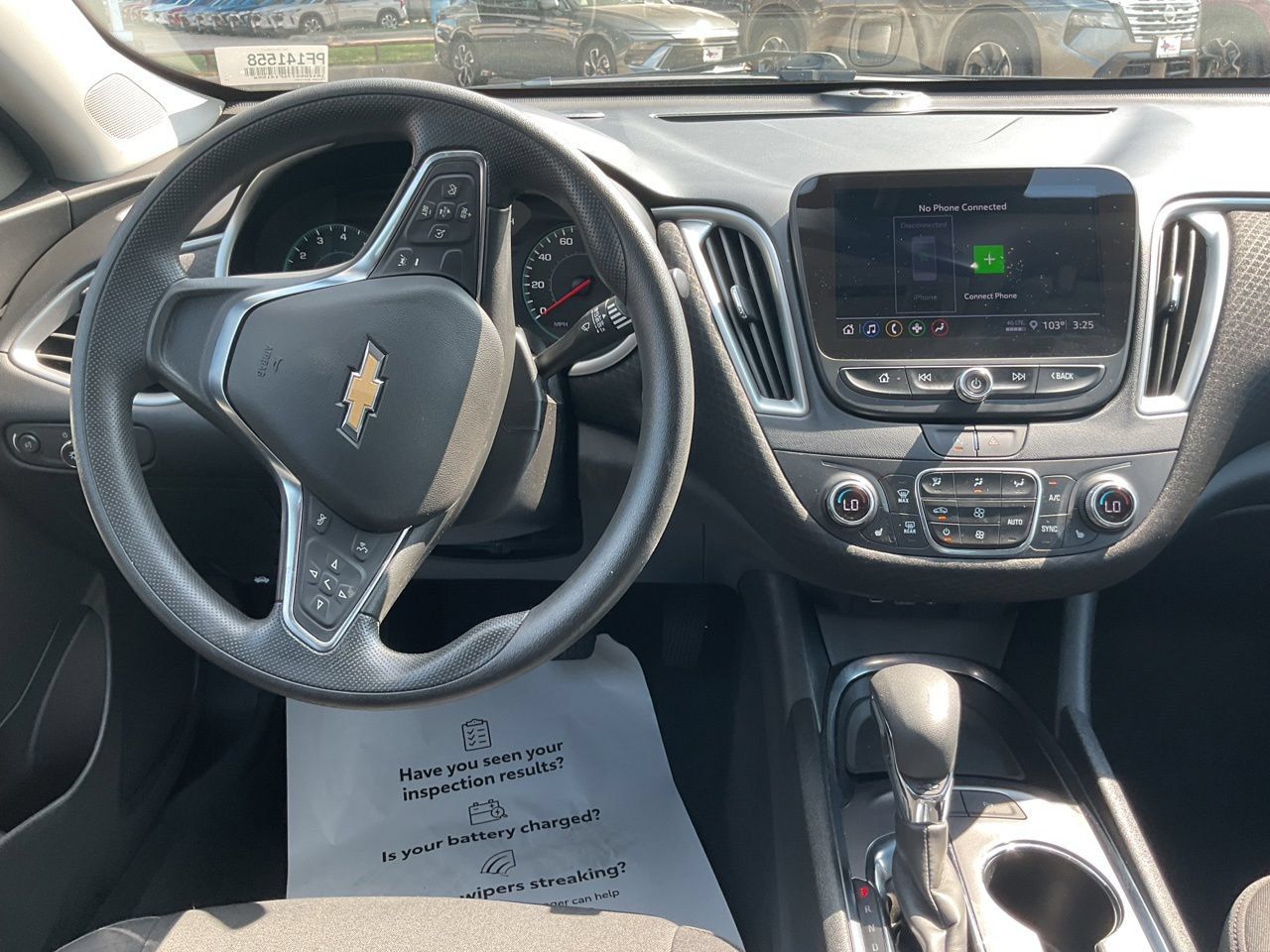 Used 2025 Chevrolet Malibu LT FWD image 13