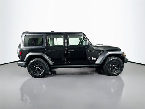 Used 2020 Jeep Wrangler Unlimited Sport AWD/4WD image 16