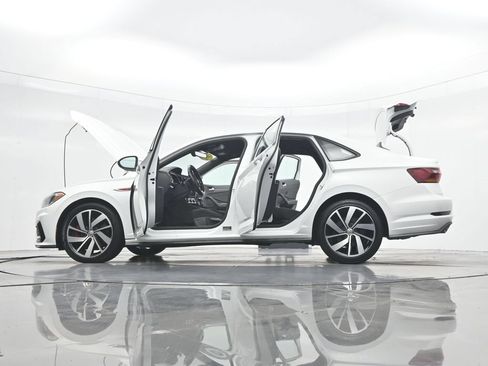 Used 2019 Volkswagen Jetta GLI FWD image 52