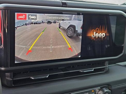 New 2026 Jeep Wrangler Unlimited Sahara AWD/4WD image 13