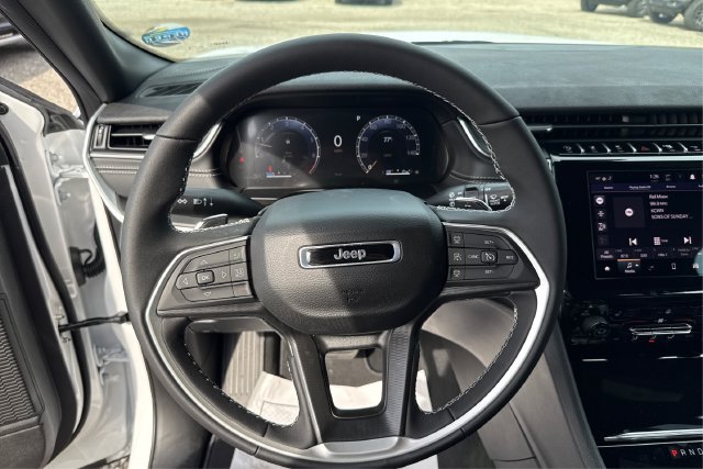 New 2026 Jeep Grand Cherokee Laredo X AWD/4WD image 16