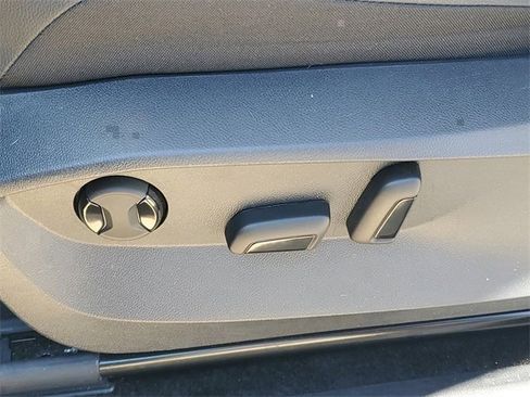 Used 2024 Volkswagen Tiguan Wolfsburg Edition image 12