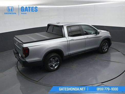 Certified 2025 Honda Ridgeline TrailSport image 46