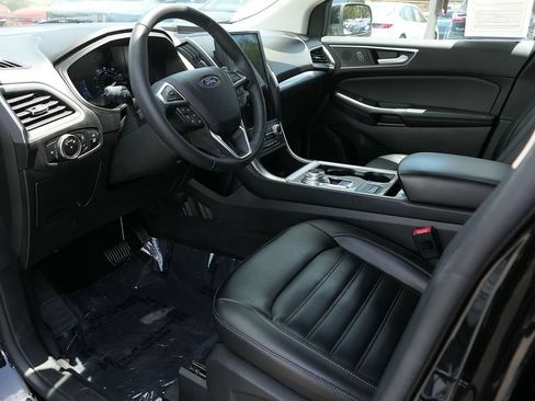 Used 2023 Ford Edge SEL w/ Convenience Package AWD/4WD image 12