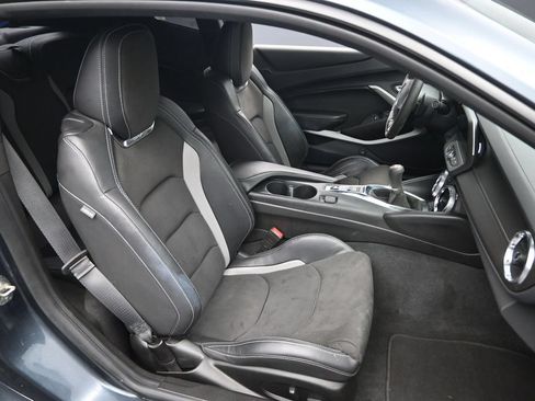 Used 2023 Chevrolet Camaro SS RWD image 30