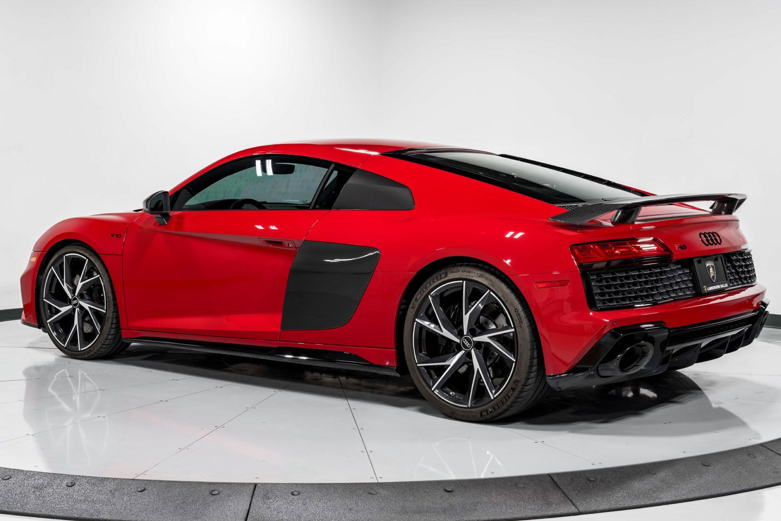 Used 2023 Audi R8 V10 performance RWD image 5