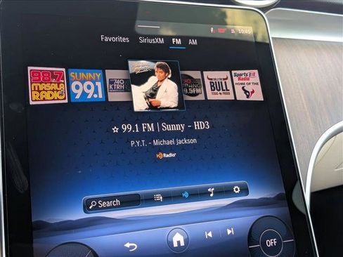 Certified 2025 Mercedes-Benz C 300 Sedan image 10