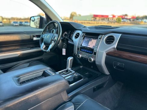 Used 2019 Toyota Tundra Limited image 6
