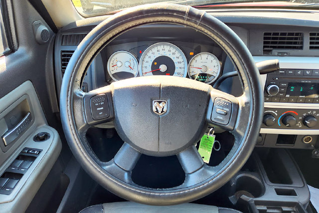 Used 2008 Dodge Dakota Laramie AWD/4WD image 8