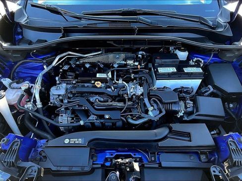 Used 2022 Toyota Corolla Cross LE image 10