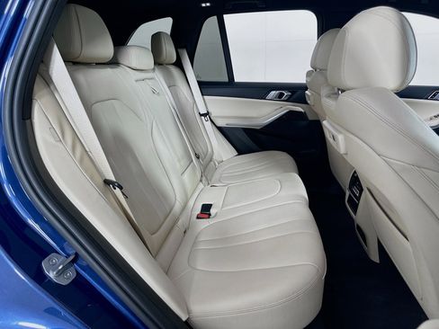 Used 2019 BMW X5 xDrive40i w/ Convenience Package image 36