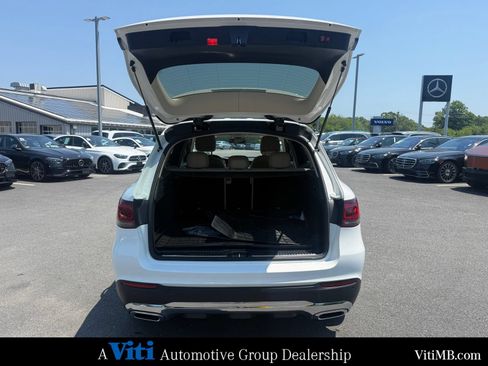 Used 2021 Mercedes-Benz GLC 300 4MATIC image 22