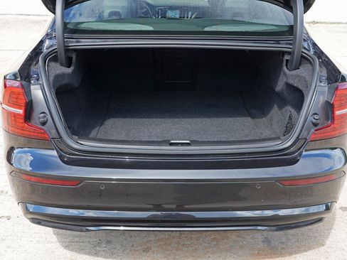 Used 2024 Volvo S60 T8 Plus AWD/4WD image 8