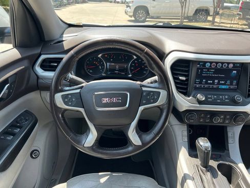 Used 2019 GMC Acadia SLT FWD image 14
