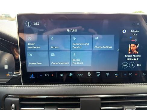 Used 2025 Lincoln Corsair Grand Touring w/ Equipment Group 302A AWD/4WD image 32