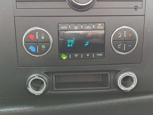 Used 2008 Chevrolet Silverado 1500 LT w/ Power Pack Plus AWD/4WD image 11