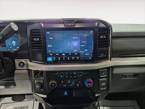 New 2025 Ford F350 XLT w/ Black Appearance Package image 21
