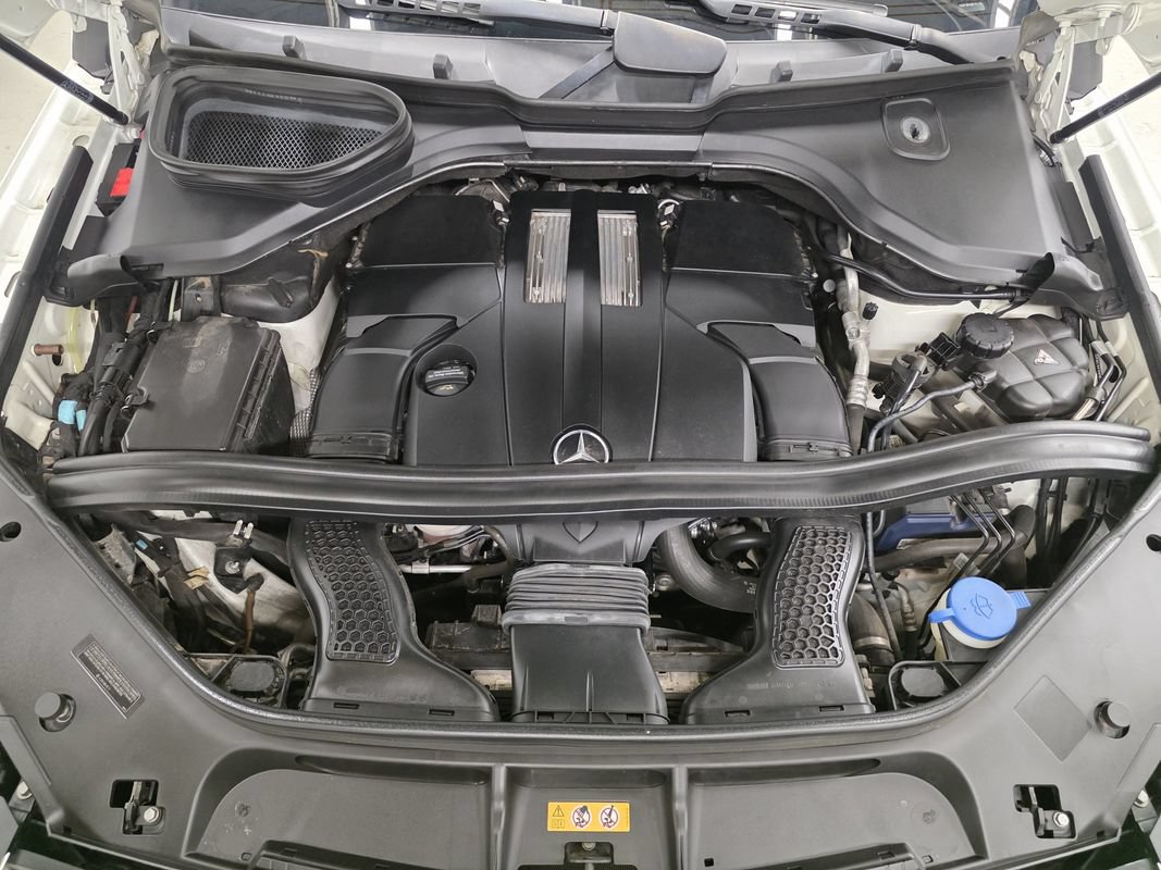 Used 2018 Mercedes-Benz GLS 450 4MATIC image 61