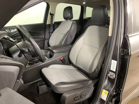 Certified 2018 Ford Escape SE w/ SE Sport Appearance Package AWD/4WD image 24