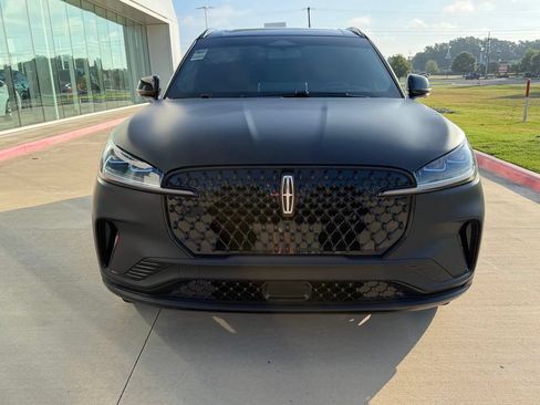 Used 2025 Lincoln Aviator Black Label w/ Jet Appearance Package AWD/4WD image 9
